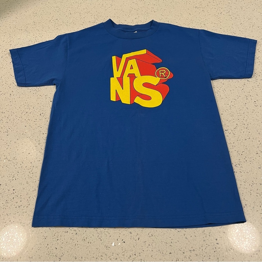Y2K Vintage VANS T-Shirt with Red and Yellow Logo | Alstyle Activewear | Med